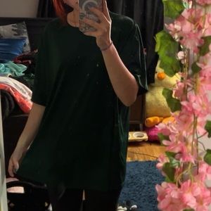 green t-shirt